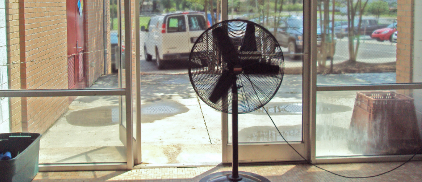 fan in door