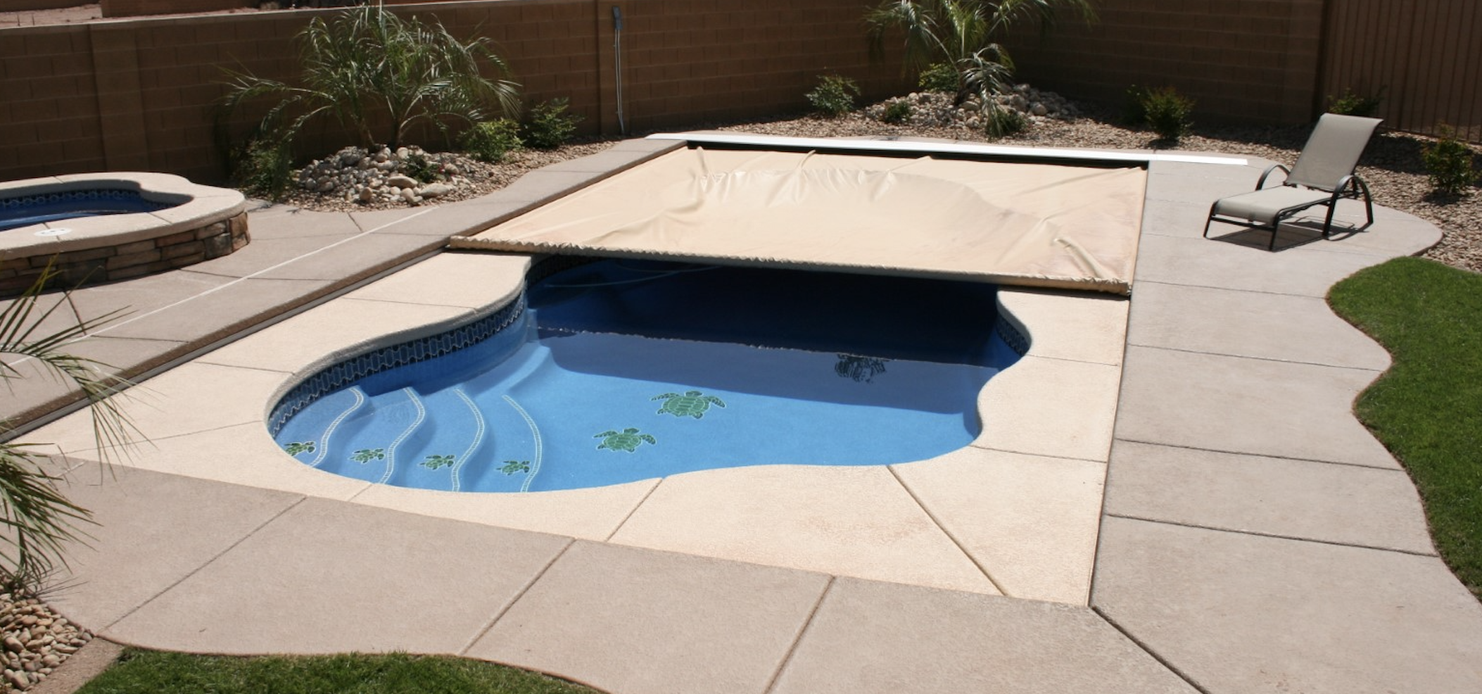 Swimming Pool Covers and Their Impact on Water Chemistry